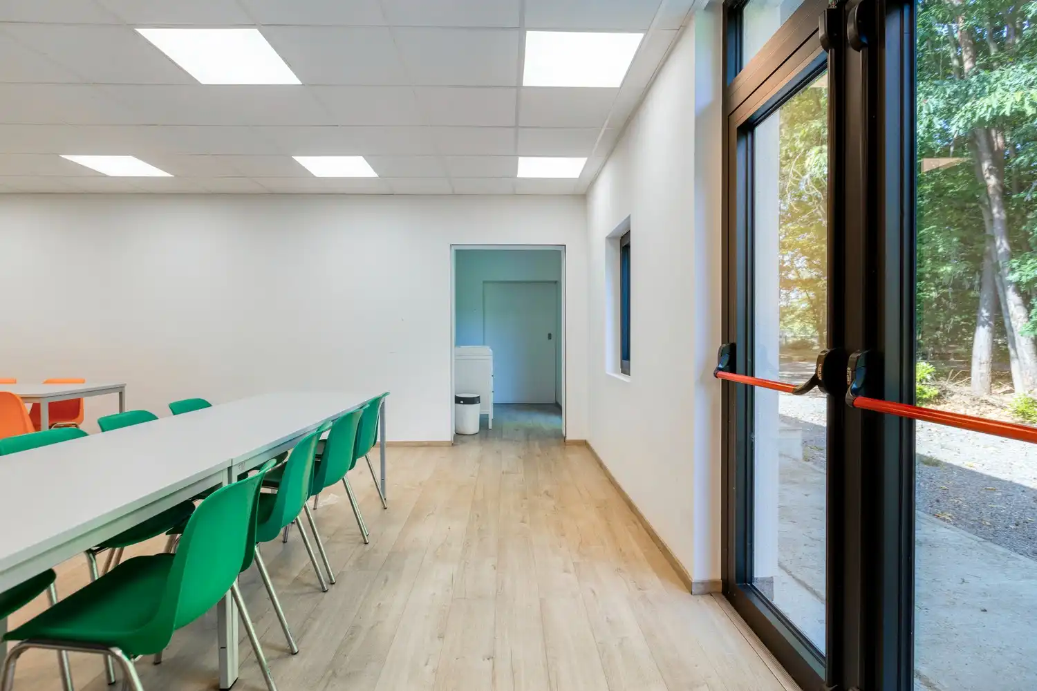 Unieke overnamekans: volledig uitgeruste binnenspeeltuin met brasserie op toplocatie in Rekem/Lanaken foto 34