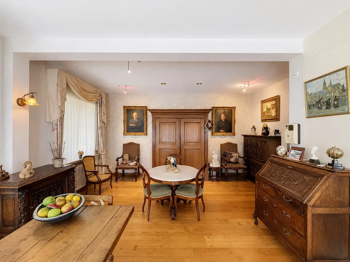 Karaktervolle villa in residentiële villa-wijk Simli foto 5