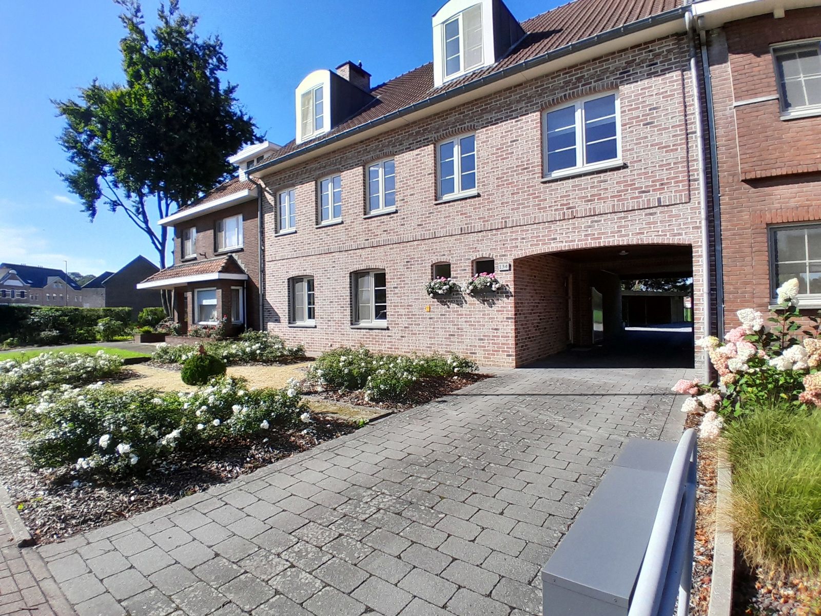 Appartement te huur foto 2