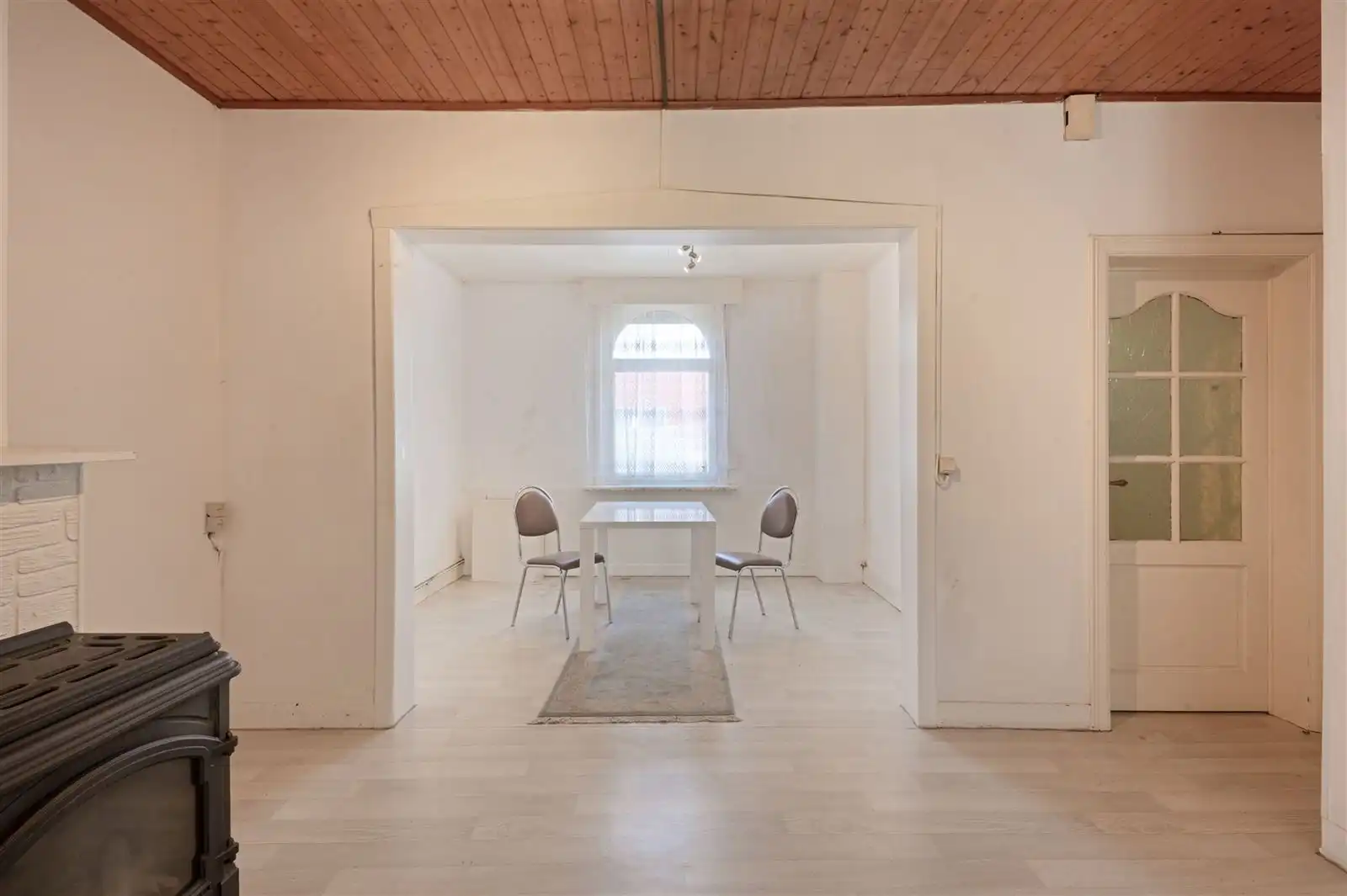 Gesloten bebouwing met tuin in Destelbergen! foto 4