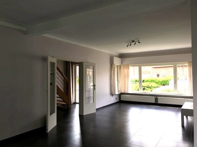Karaktervolle Woning (OB) 3 Slpk met Magazijnruimte 100m² foto 3