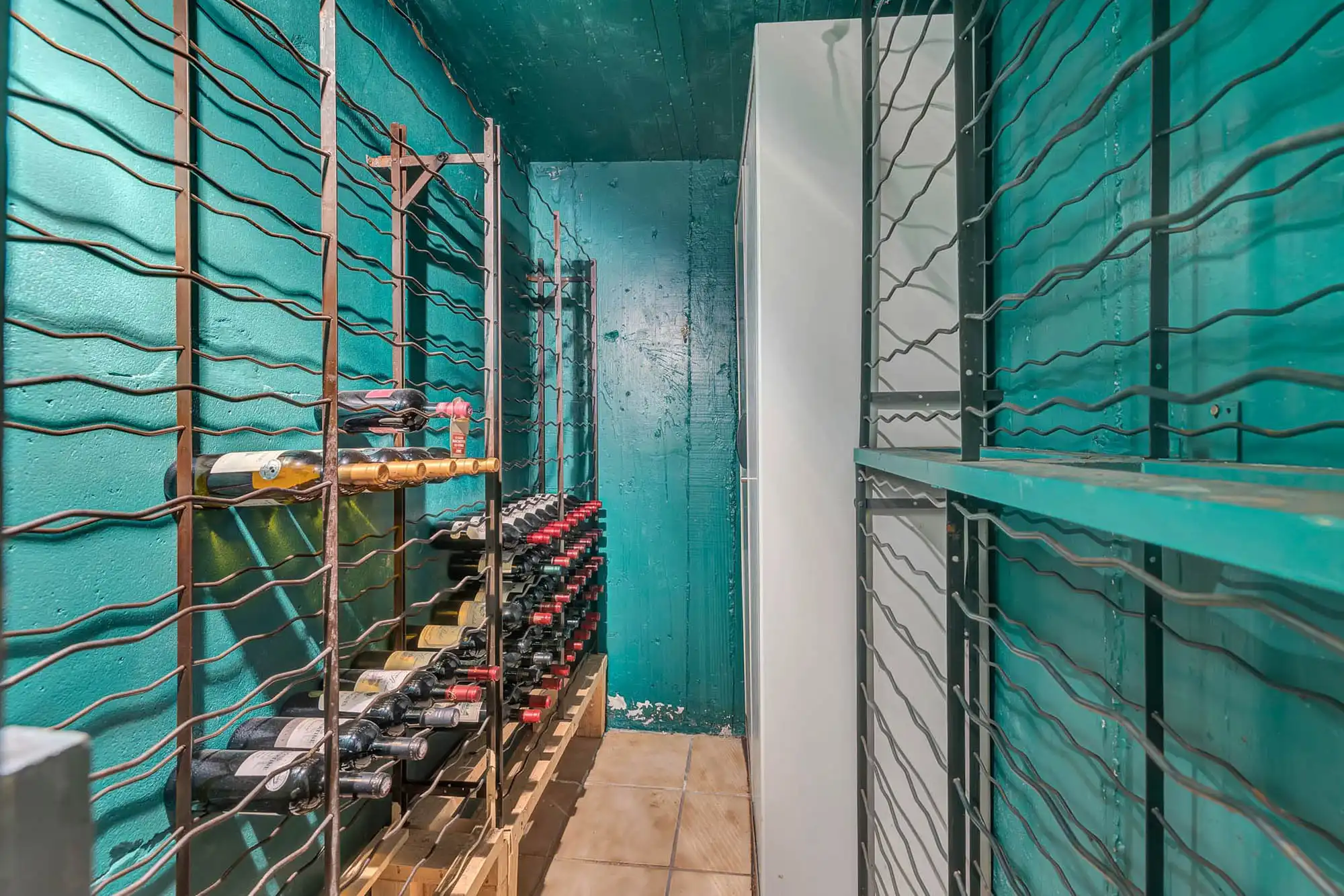 3-slaapkamer-appartement te koop in Molenbeek! foto 17