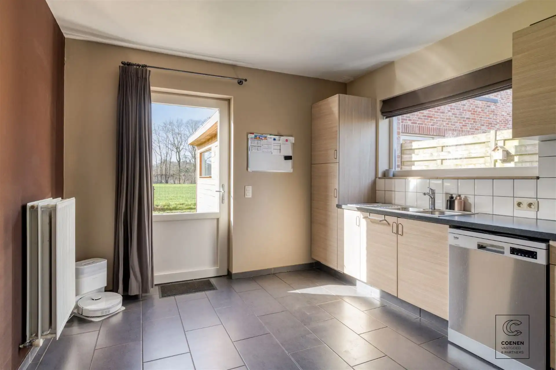 Instapklare woning van 195m² met 3 slpk en prachtige ligging! foto 9