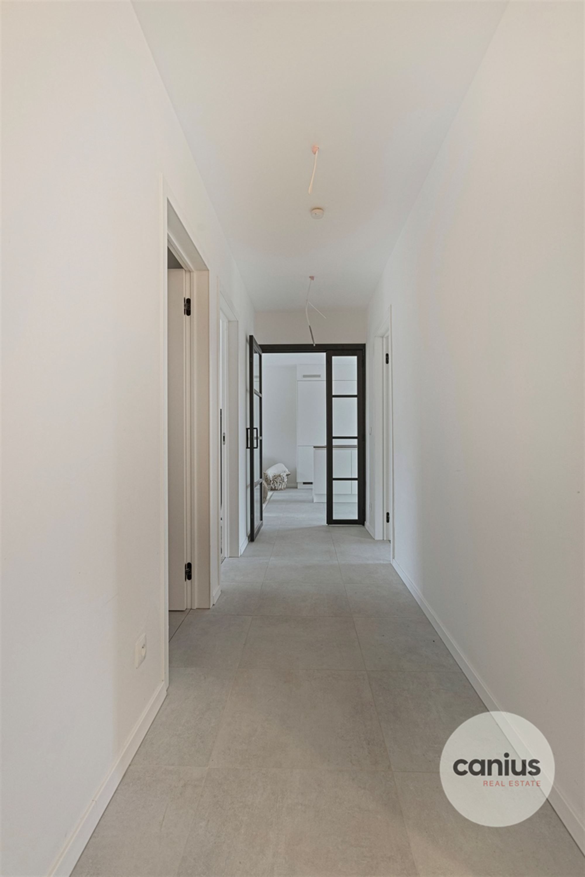 RUIM APPARTEMENT OP EEN GUNSTIGE LOCATIE  foto 12