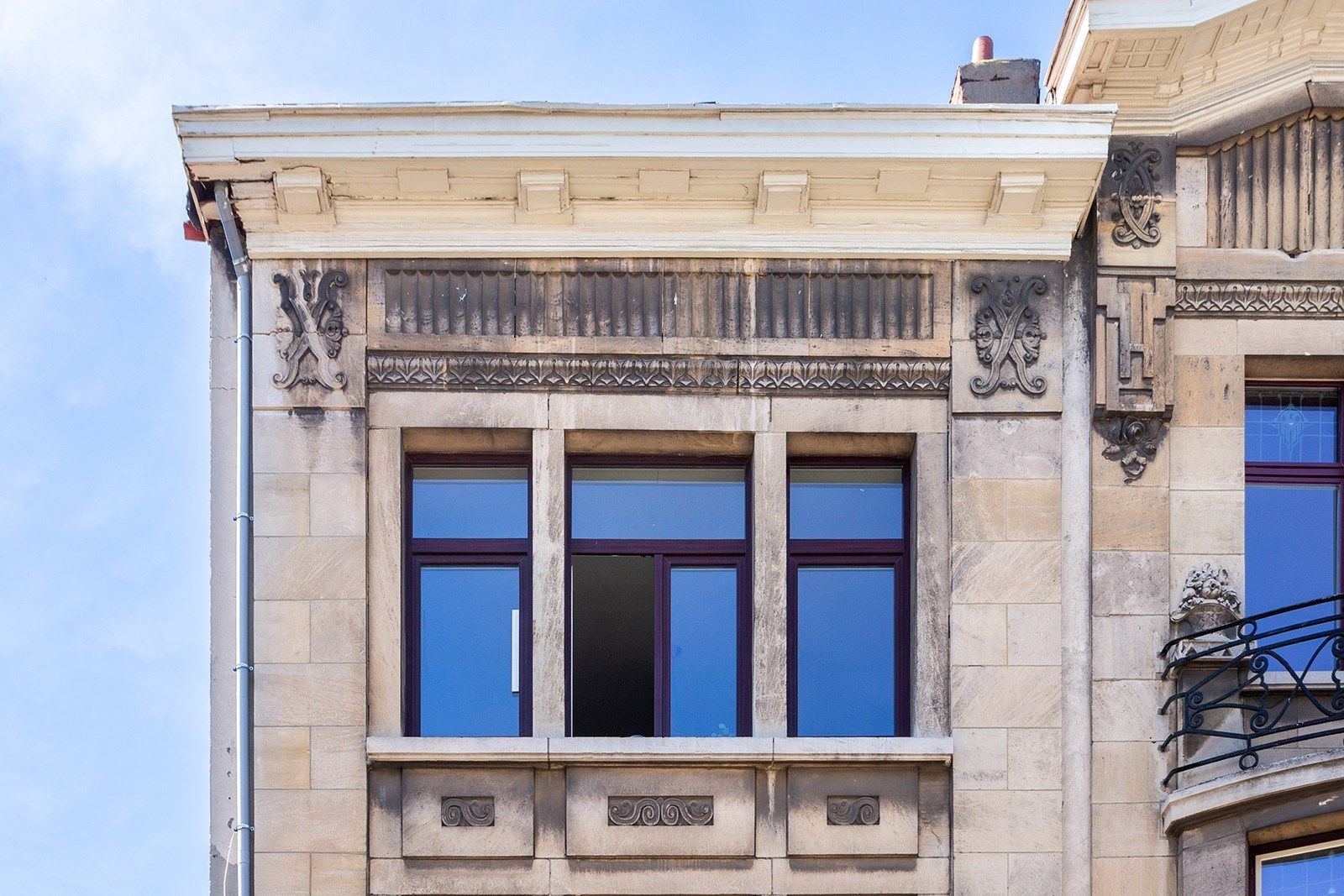 Charmant duplex appartement in authentiek gebouw foto 3