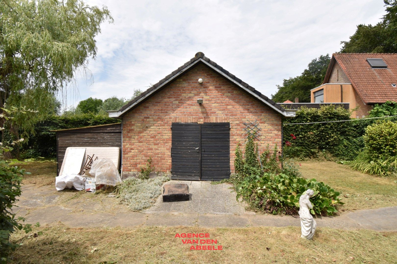 Charmante villa met een riante zuidgerichte tuin  foto 12