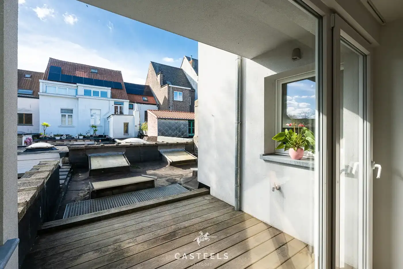 Opbrengsteigendom: 2 app. (EPC B) + garage/magazijn foto 18