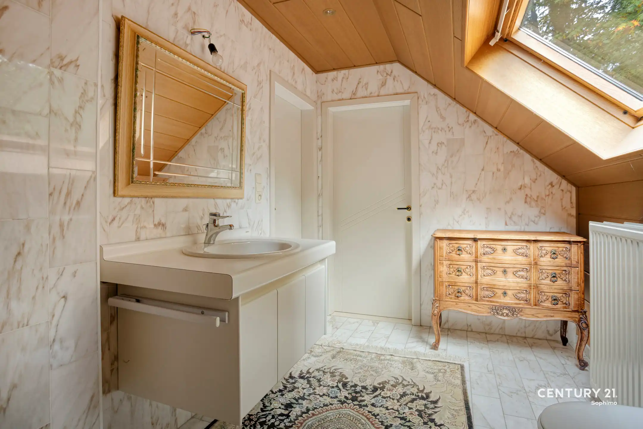 Achterin gelegen woning op perceel van 46a  foto 21