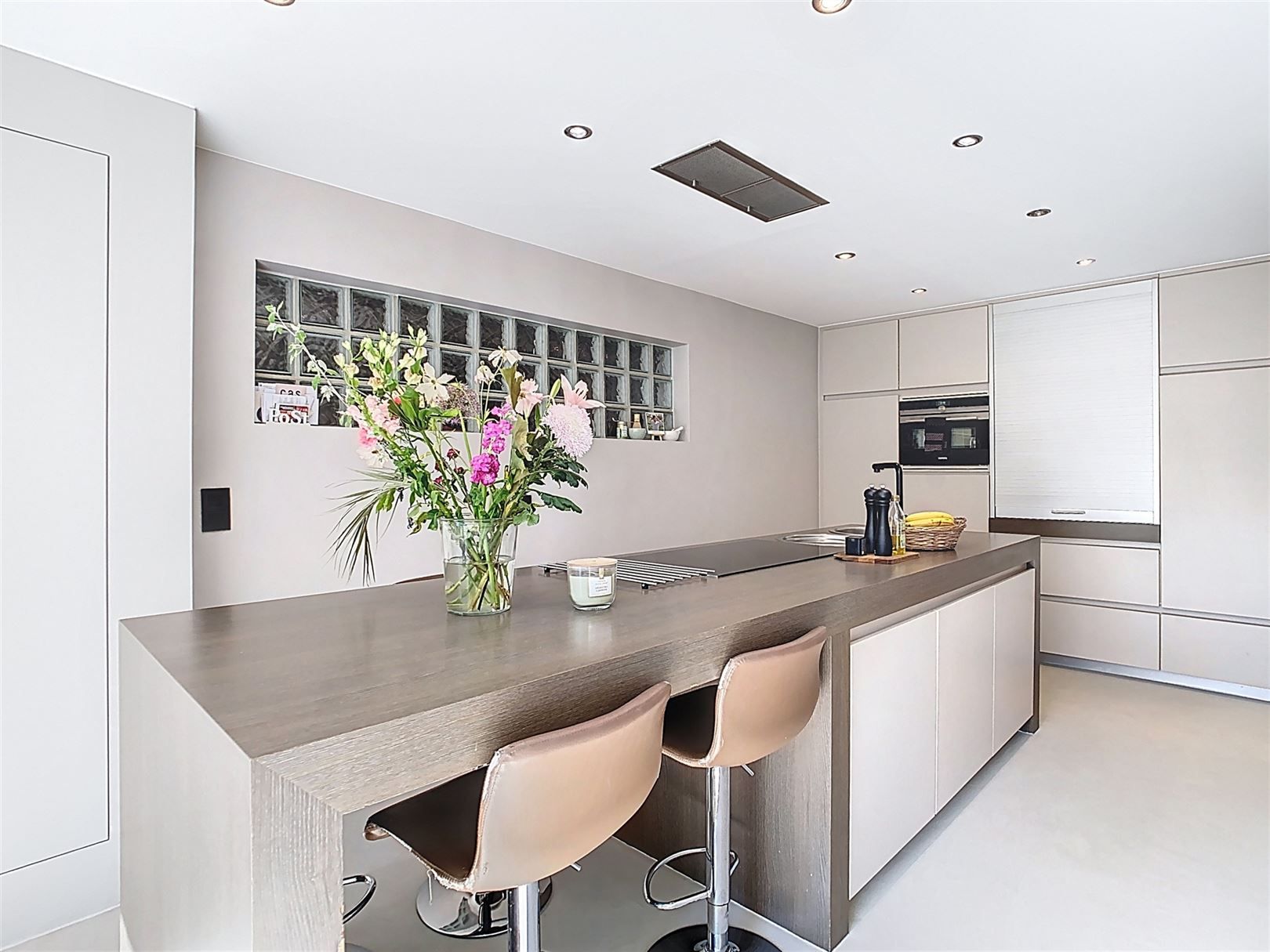 Gerenoveerde woning, 4 slpks, praktijkruimte, tuin, 4a 90ca foto 15