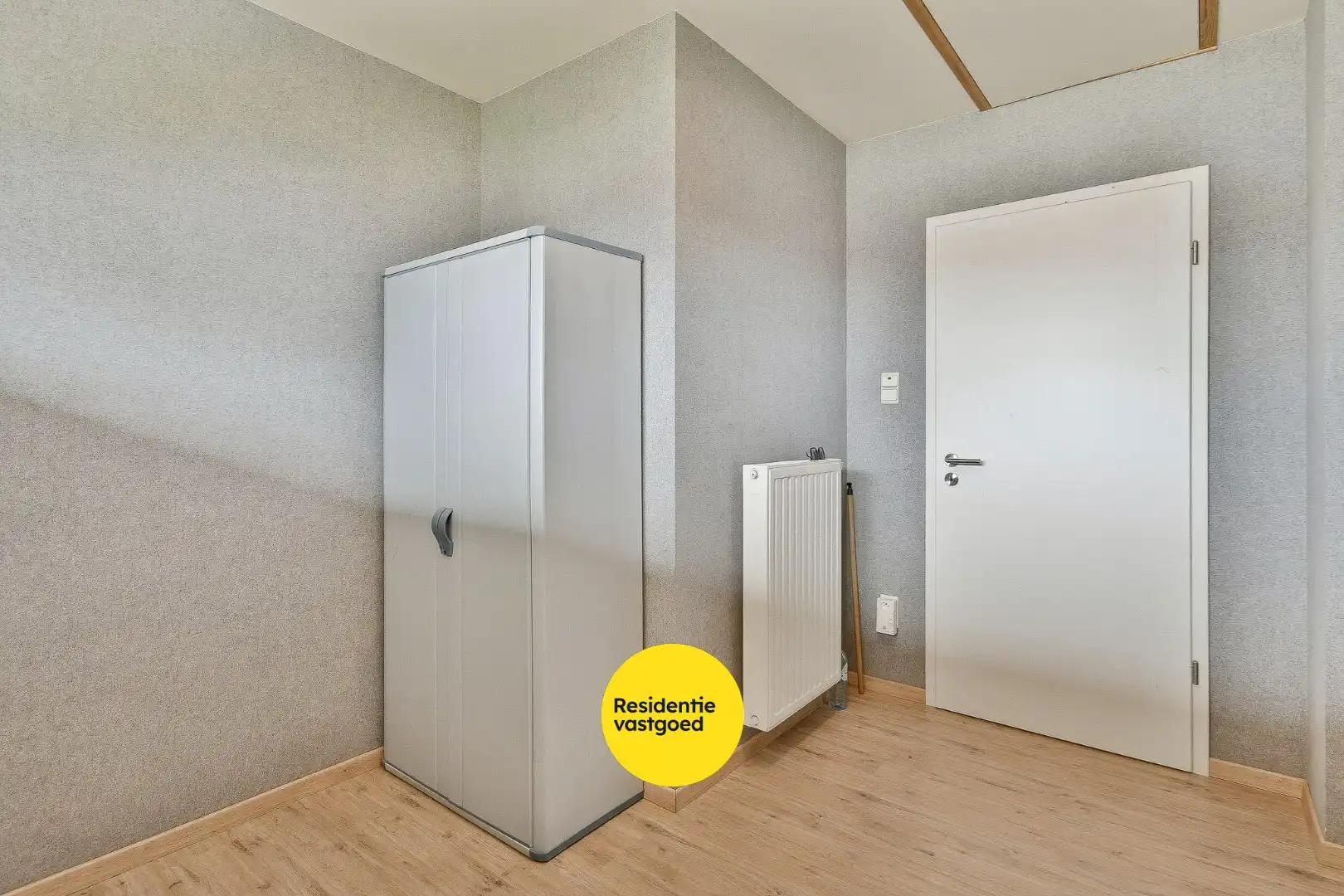 Instapklare alleenstaande woning met 4 slaapkamers op rustige ligging in Koekelare foto 16