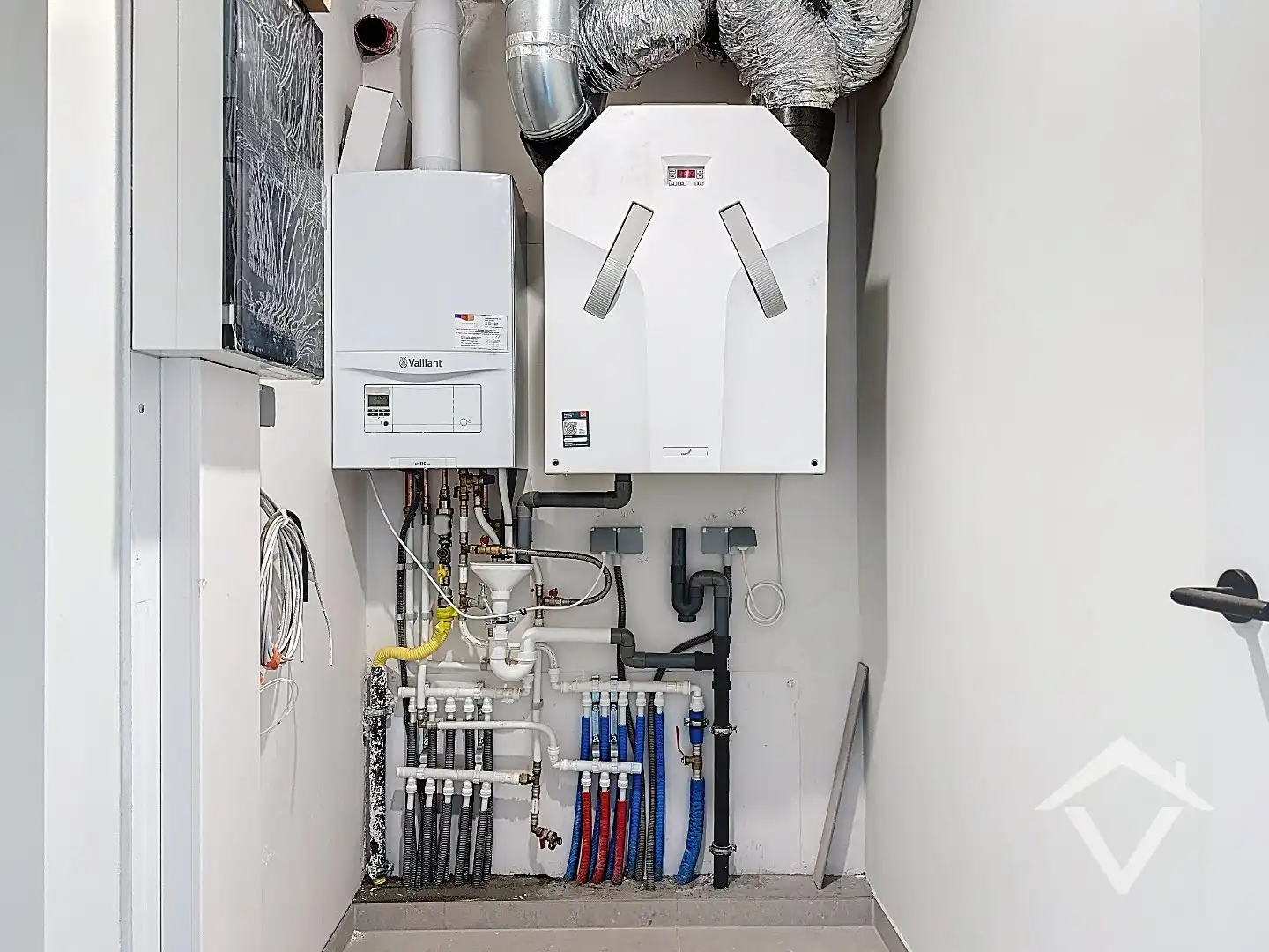 Uniek nieuwbouw appartement met 2 slaapkamers en veel zonlicht te Eernegem foto 24