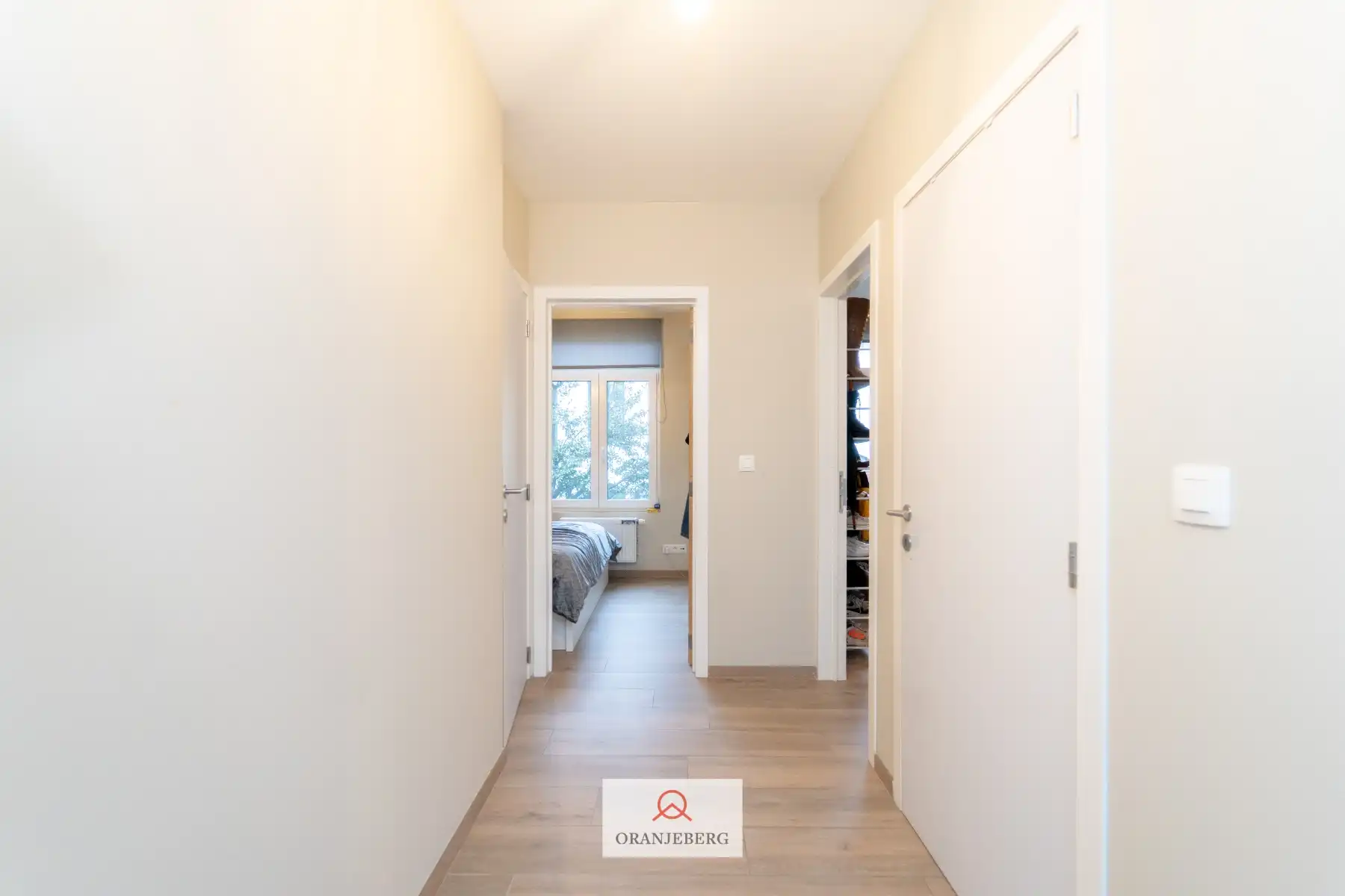 Compleet gerenoveerd 2slpk appartement hart Gent foto 14