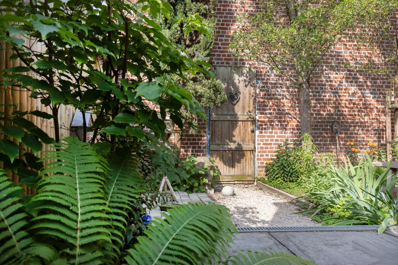 Art-deco woning met stadstuin, garage en hobbyruimte. foto 7