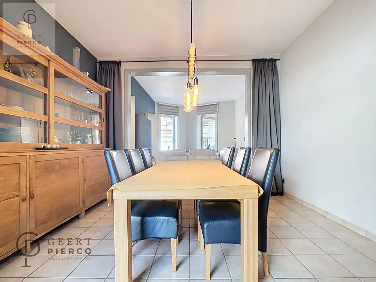 Prachtige stadswoning volledig instapklaar, in het hartje van Landen foto 12