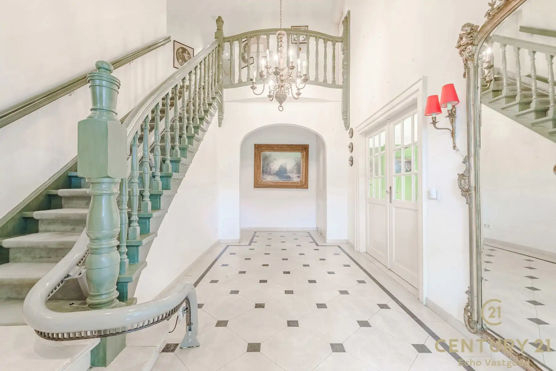 Karaktervol landhuis met prachtige tuin op ca 2202m² foto 4