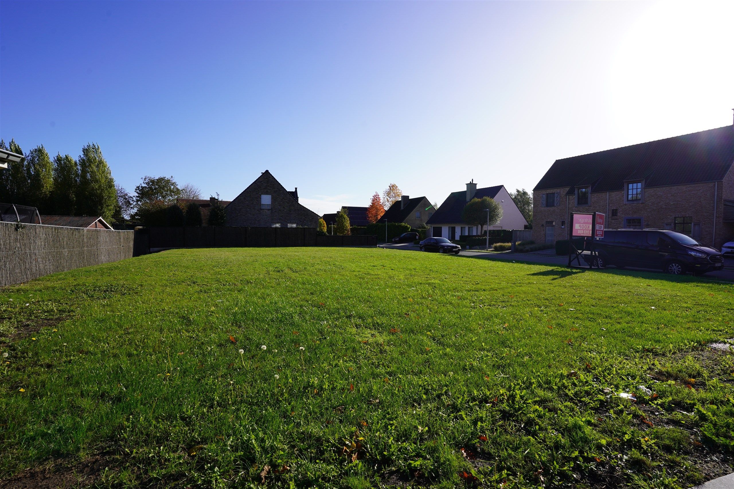 Exclusief en rustig gelegen bouwperceel in Ingelmunster foto 3