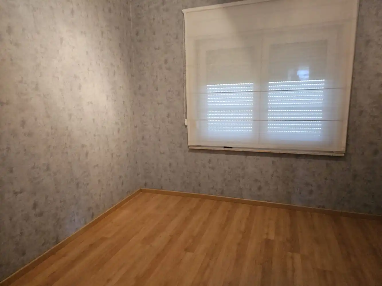 Woning (HOB) met tuin en dubbele garage foto 18