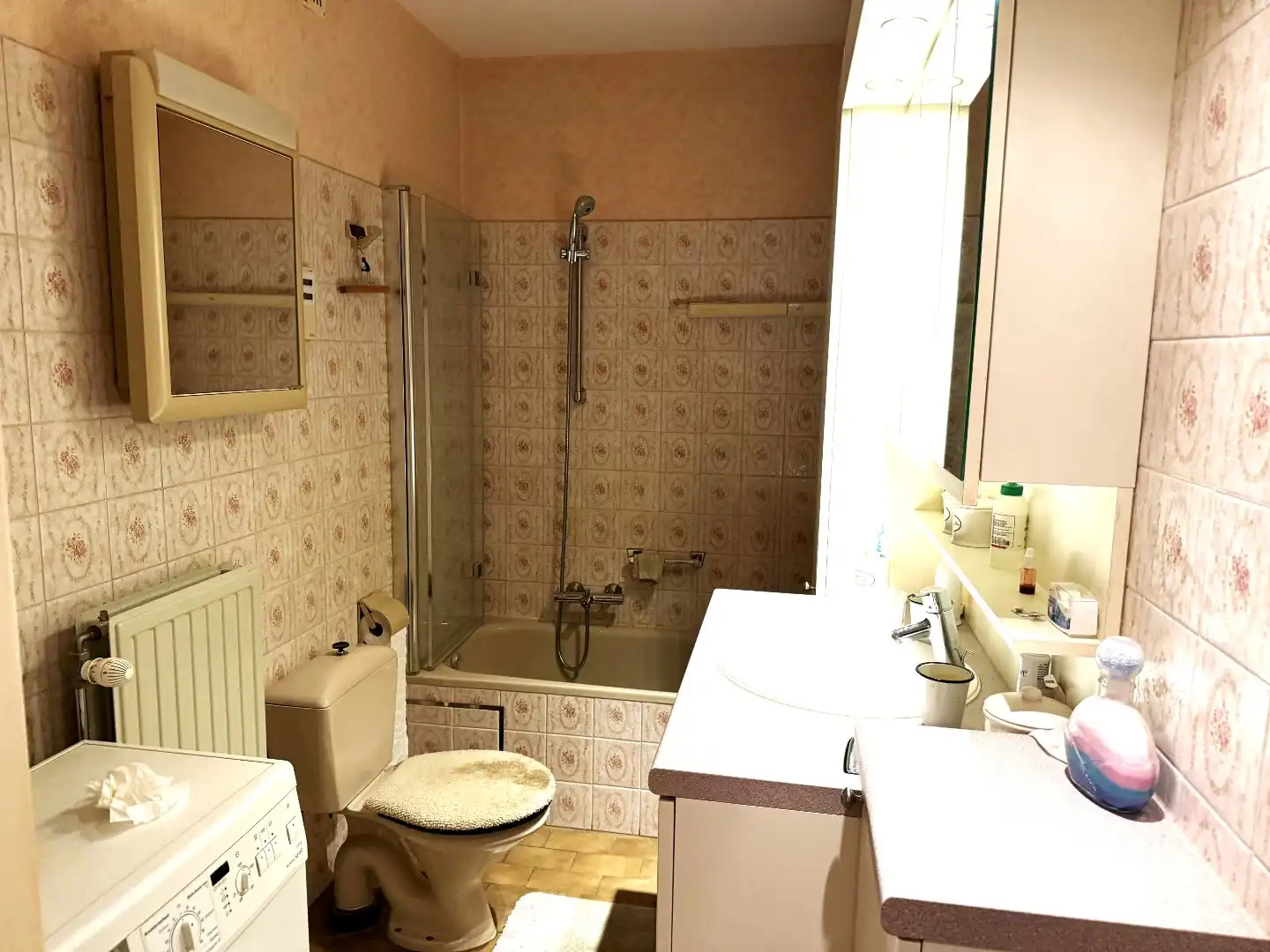 Lichtrijk appartement met zonnig terras op goede ligging te Assebroek foto 8