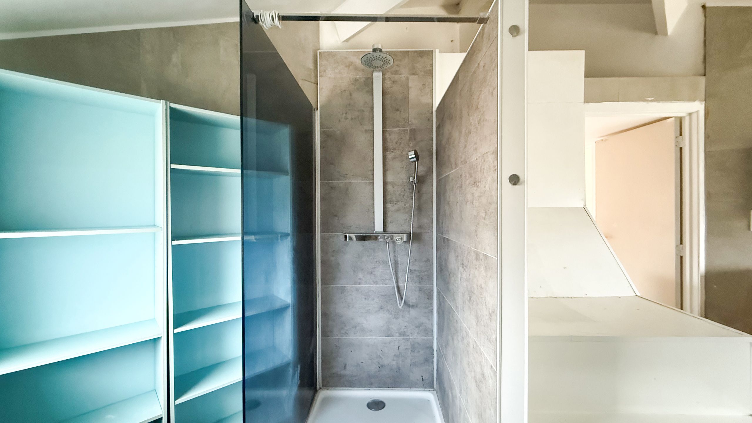 Te renoveren woning met grote tuin in doodlopende straat! foto 36