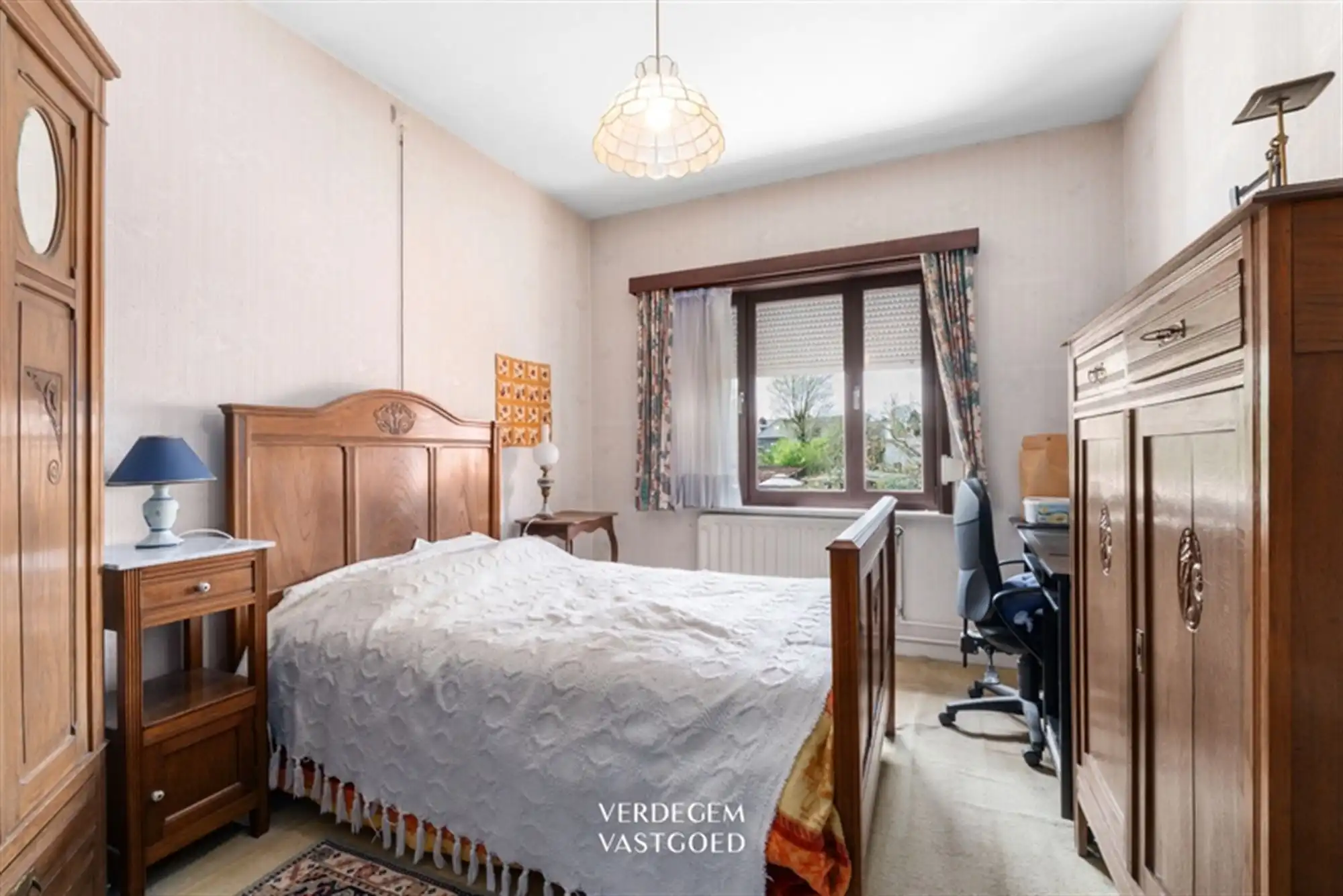 Centraal gelegen woning met 3 slaapkamers en tuin foto 13