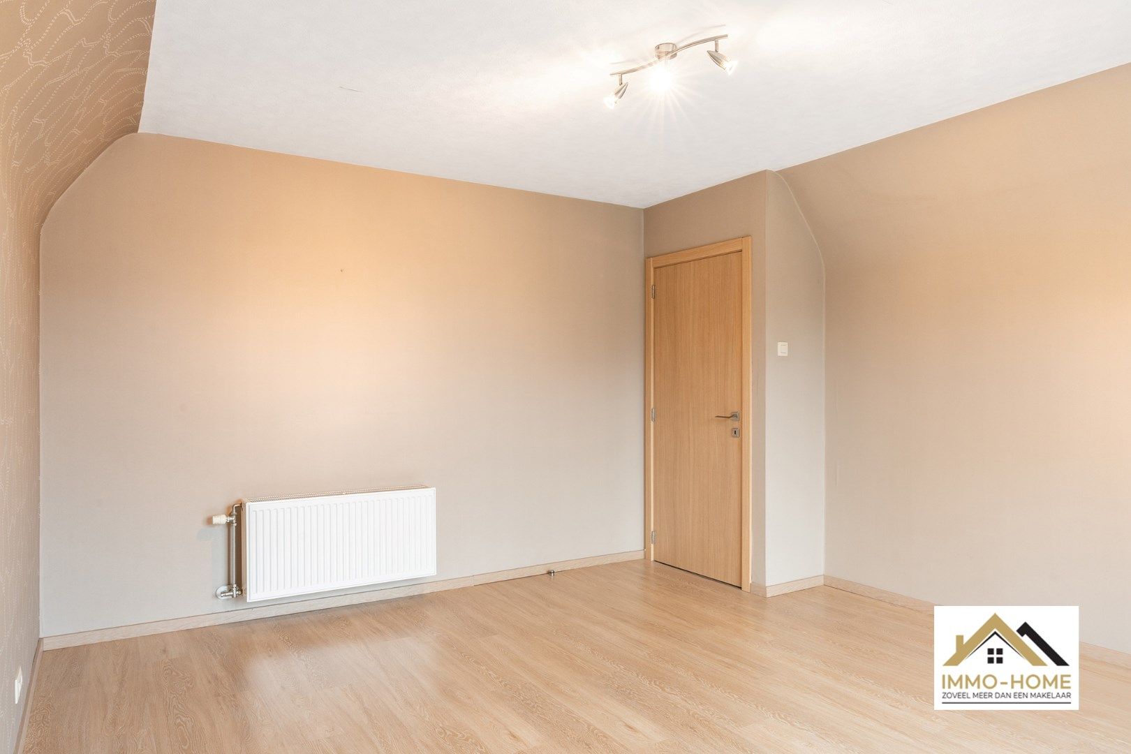 Vrijstaande woning op topligging te Lokeren foto 13