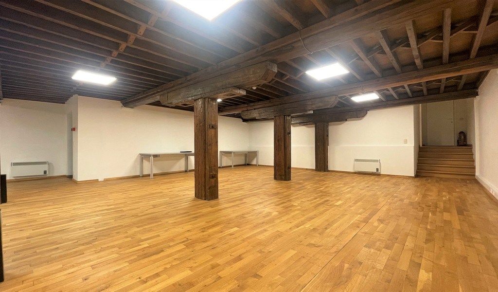 Kantoor/showroom B2B te huur op het Eilandje foto 11