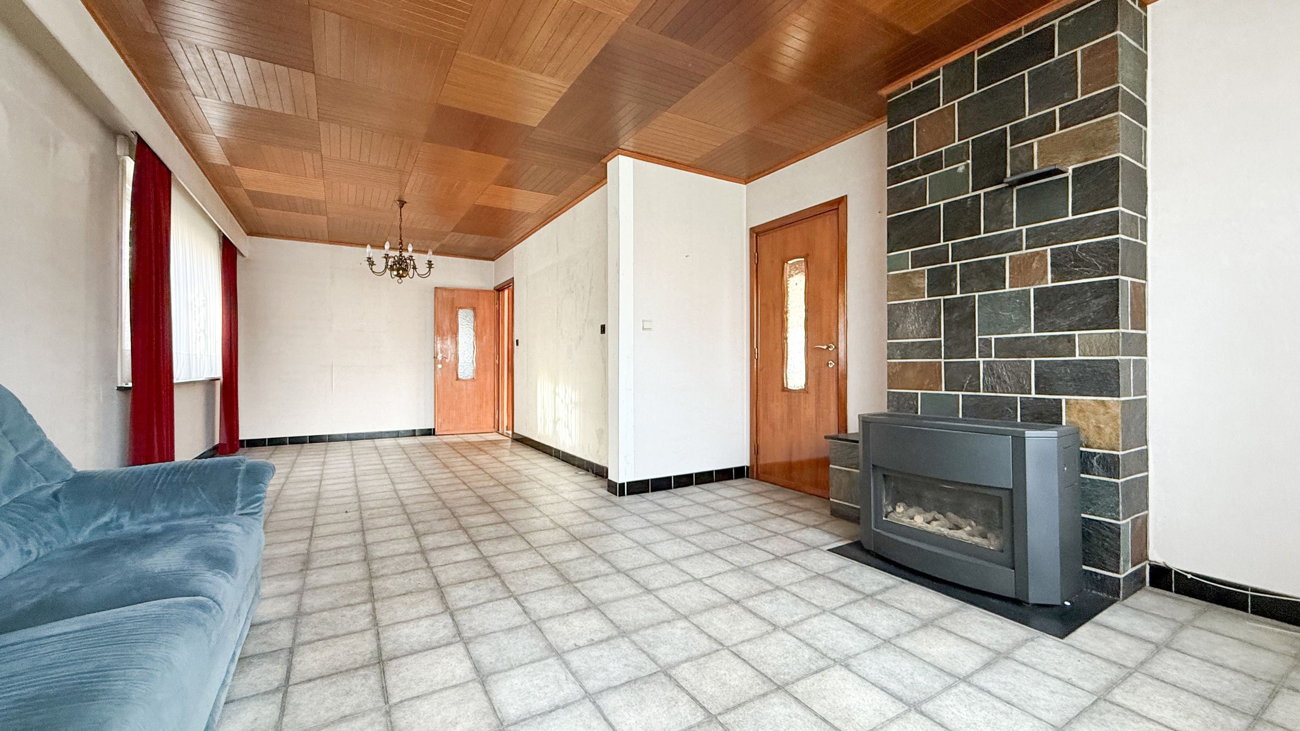 Te vernieuwen woning met 11a 87ca grond in Heusden-Zolder! foto 13