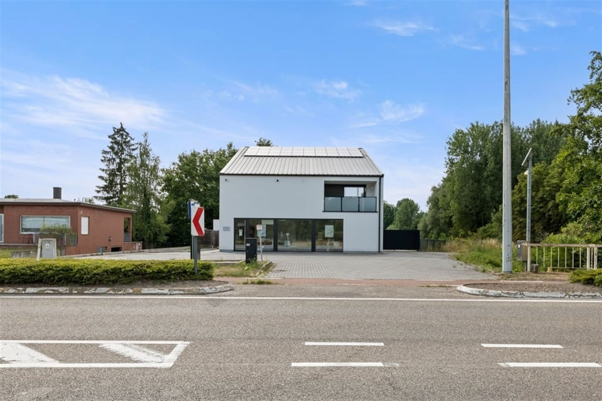 OPEN BEBOUWING MET KANTOOR EN ADEMBENEMEND ZICHT IN HASSELT  foto 70