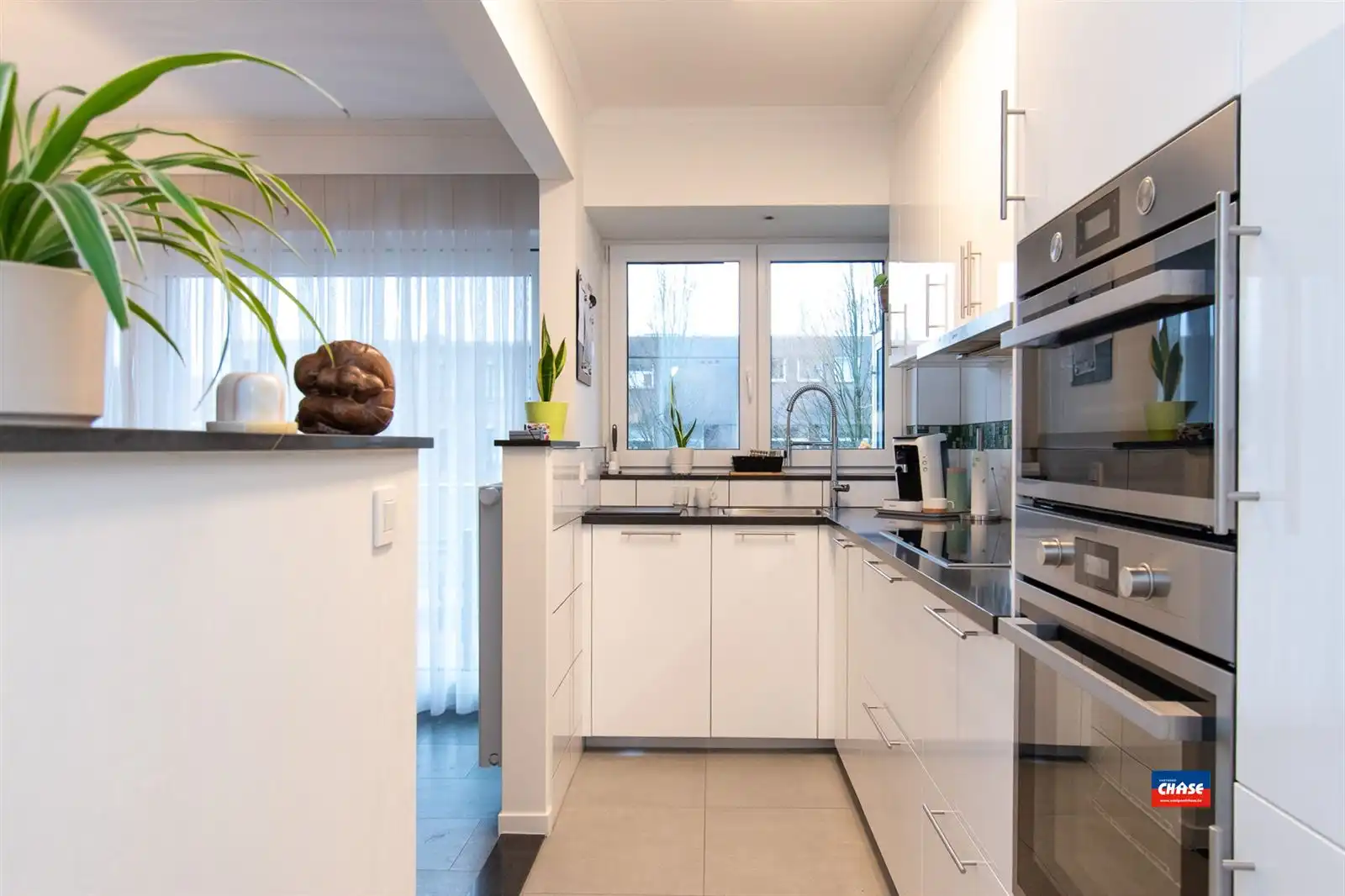 Instapklaar app met 2 slpks + terras - garagebox optioneel  foto 5