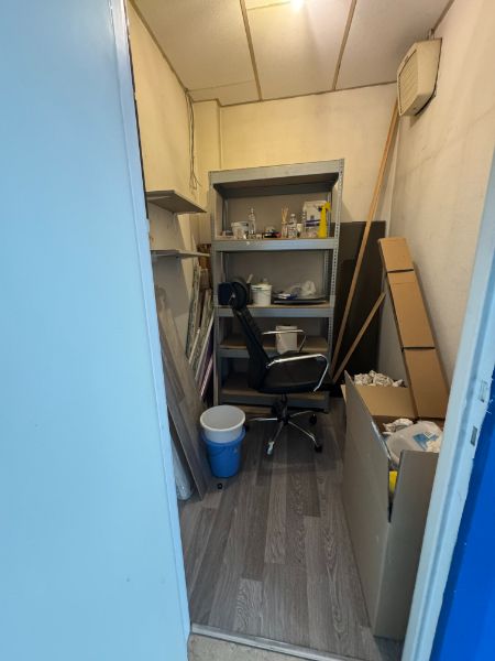 Handelspand tegenover Shopping1 foto 15