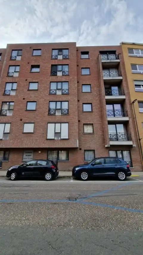 Praktisch ingericht en ruim APPARTEMENT met 2 slaapkamers, mooie leefruimten en garage in centrum van Tienen. foto 39