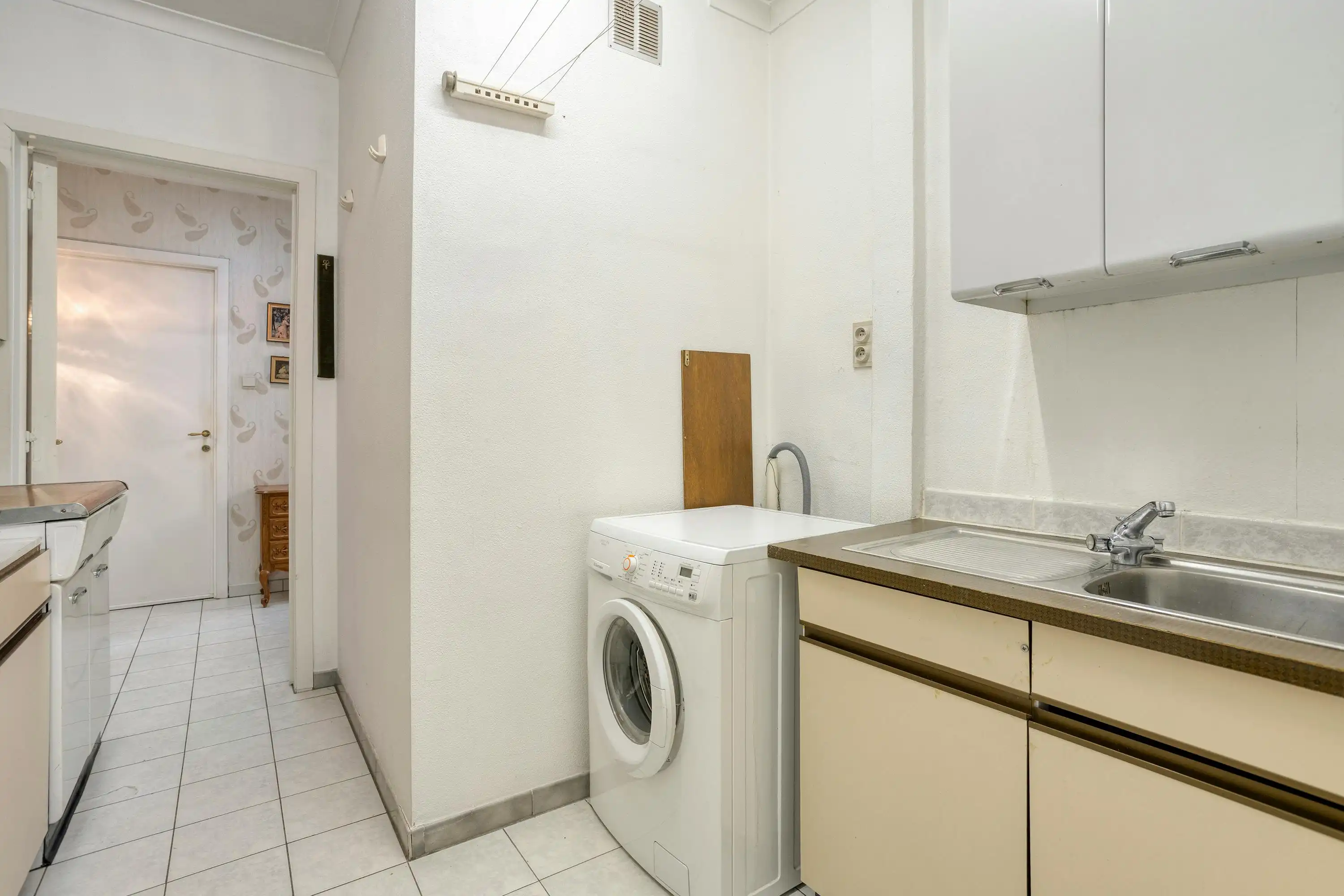 Ruime woning in Ieper met stadstuin en inpandige garage  foto 20