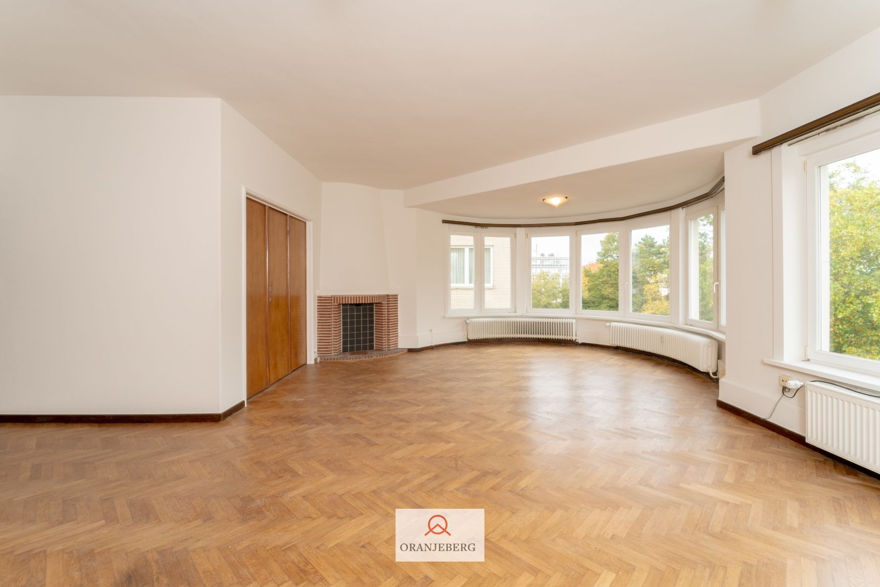 Exclusief en ruim appartement (143  m²)  met zicht op het park foto 17