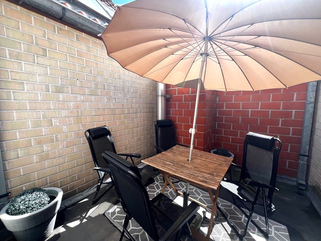 Instapklaar duplex-appartement met garage te huur te Harelbeke foto 9