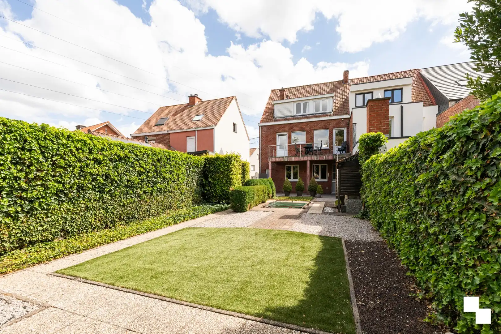 Ruime burgerwoning met leuke tuin - Roeselare foto 2