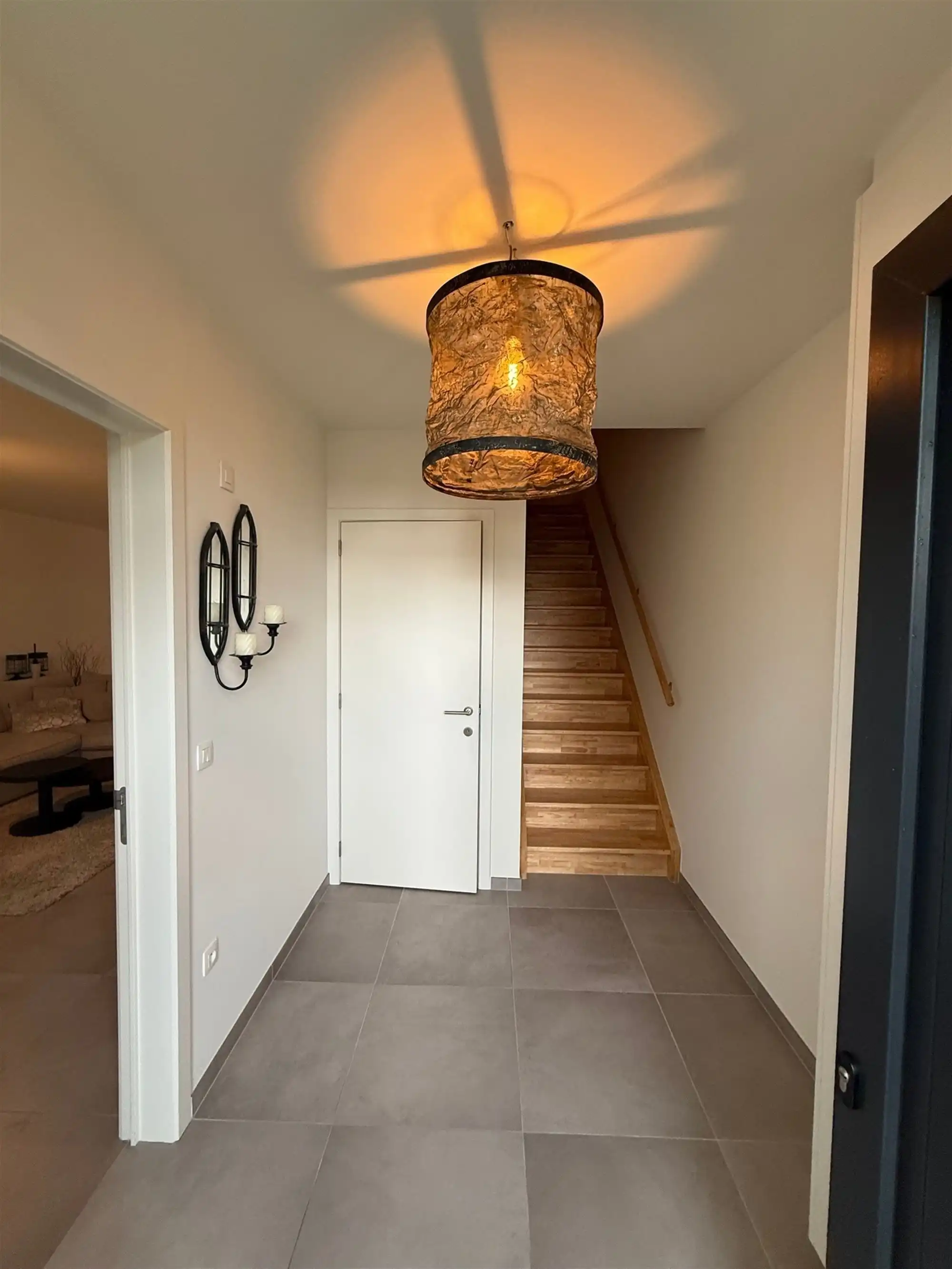 BEN nieuwbouwwoning met tuin, carport en bergzolder foto 2