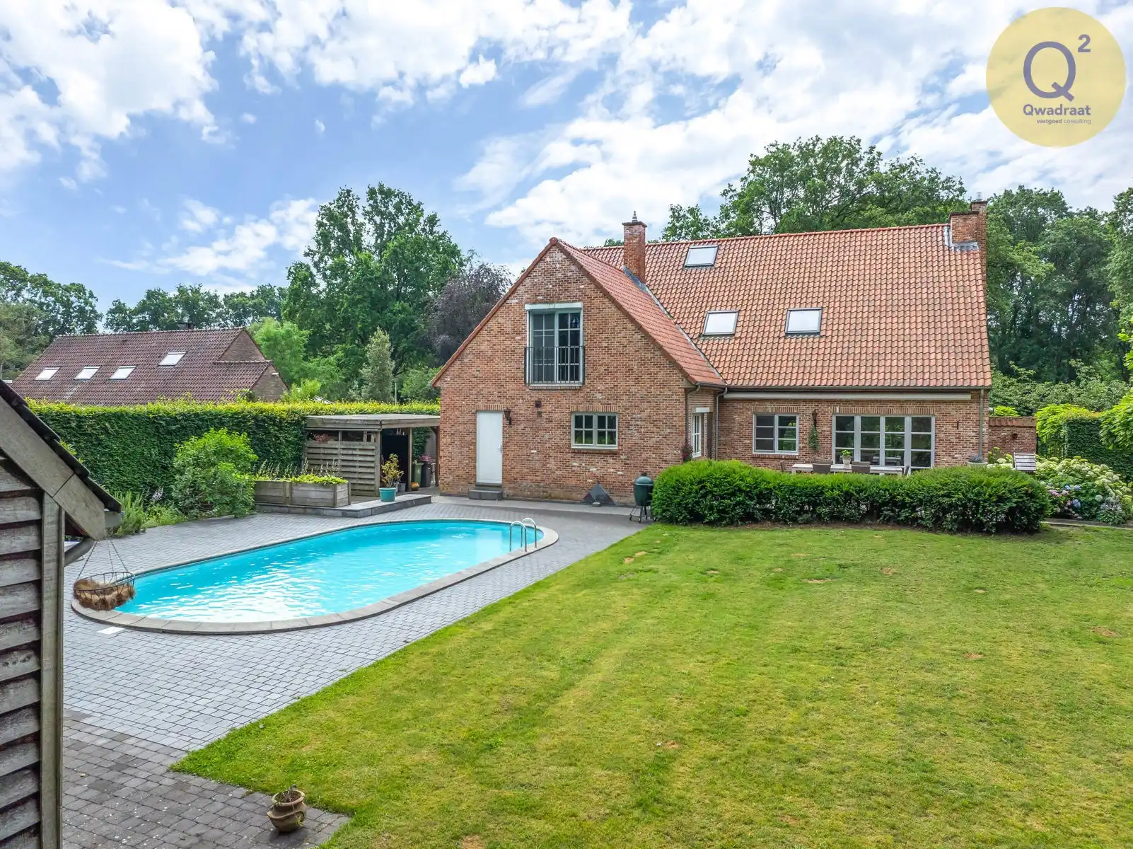 Rustig gelegen villa van met zwembad en poolhouse  foto 81