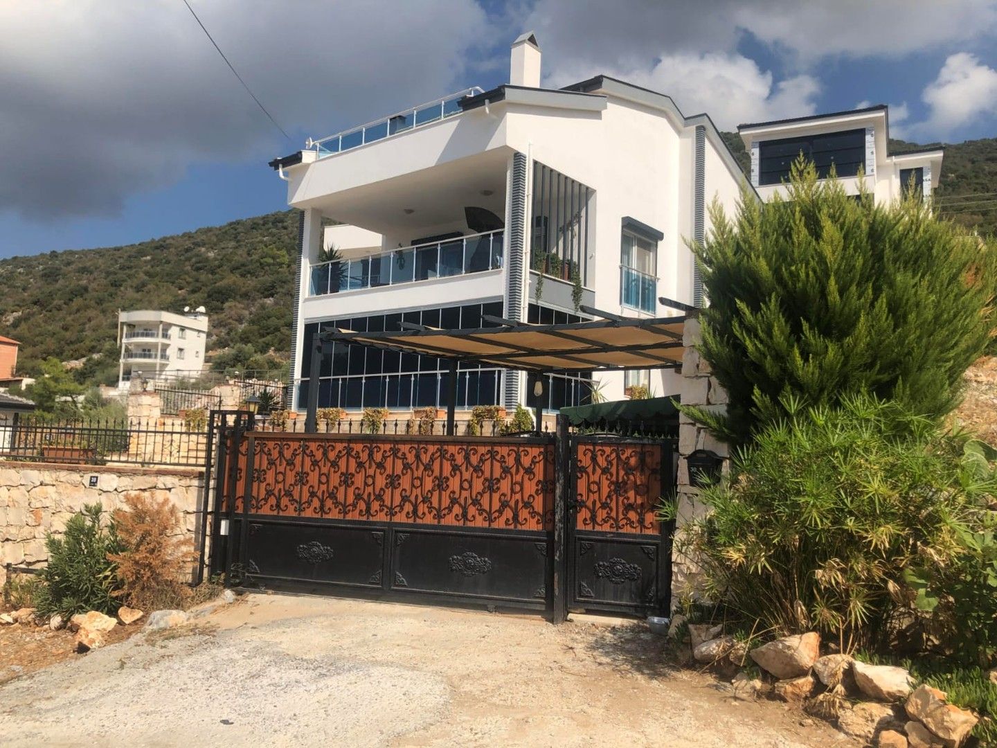 Luxueuse villa foto {{pictureIndex}}