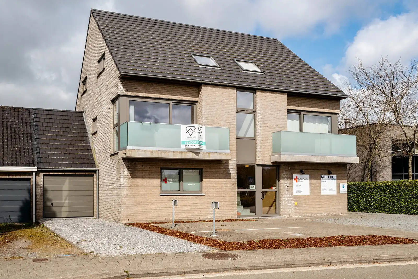 Stijlvol en lichtrijk duplexappartement met 3 slaapkamers in Evergem foto 2