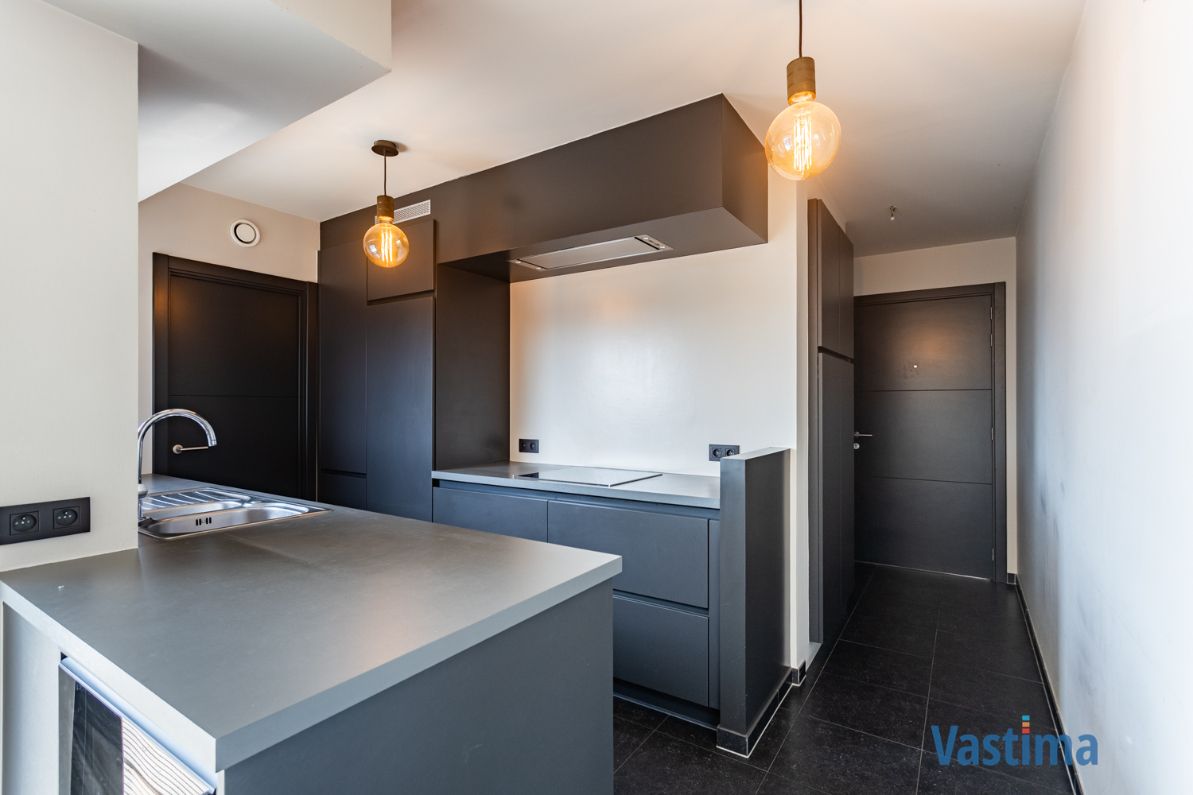 Penthouse met 2 terrassen met zicht over de skyline van Aalst foto 15