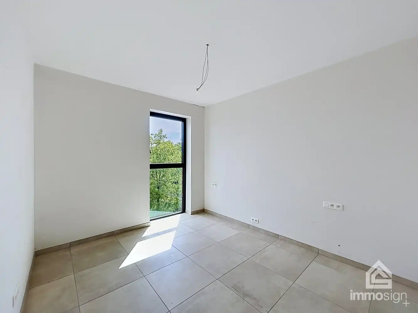 Lichtrijk nieuwbouwappartement met 2 slaapkamers op toplocatie in Pelt! foto 12