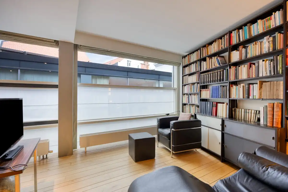 Exclusief stadsappartement met karakter en groot terras aan het Belfort. foto 16