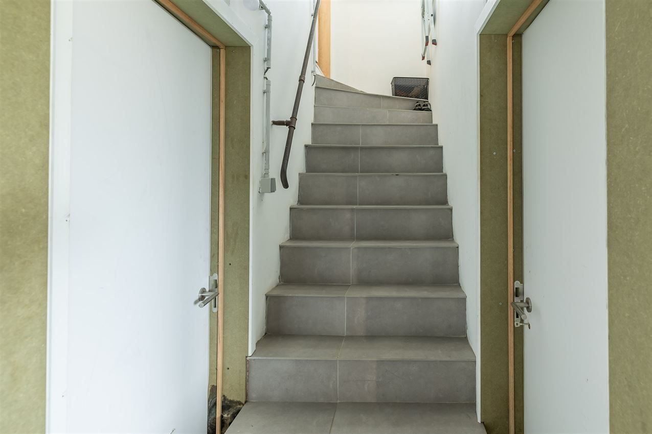 villastijl,vernieuwd in 2018, label D, mooi perceel foto 27