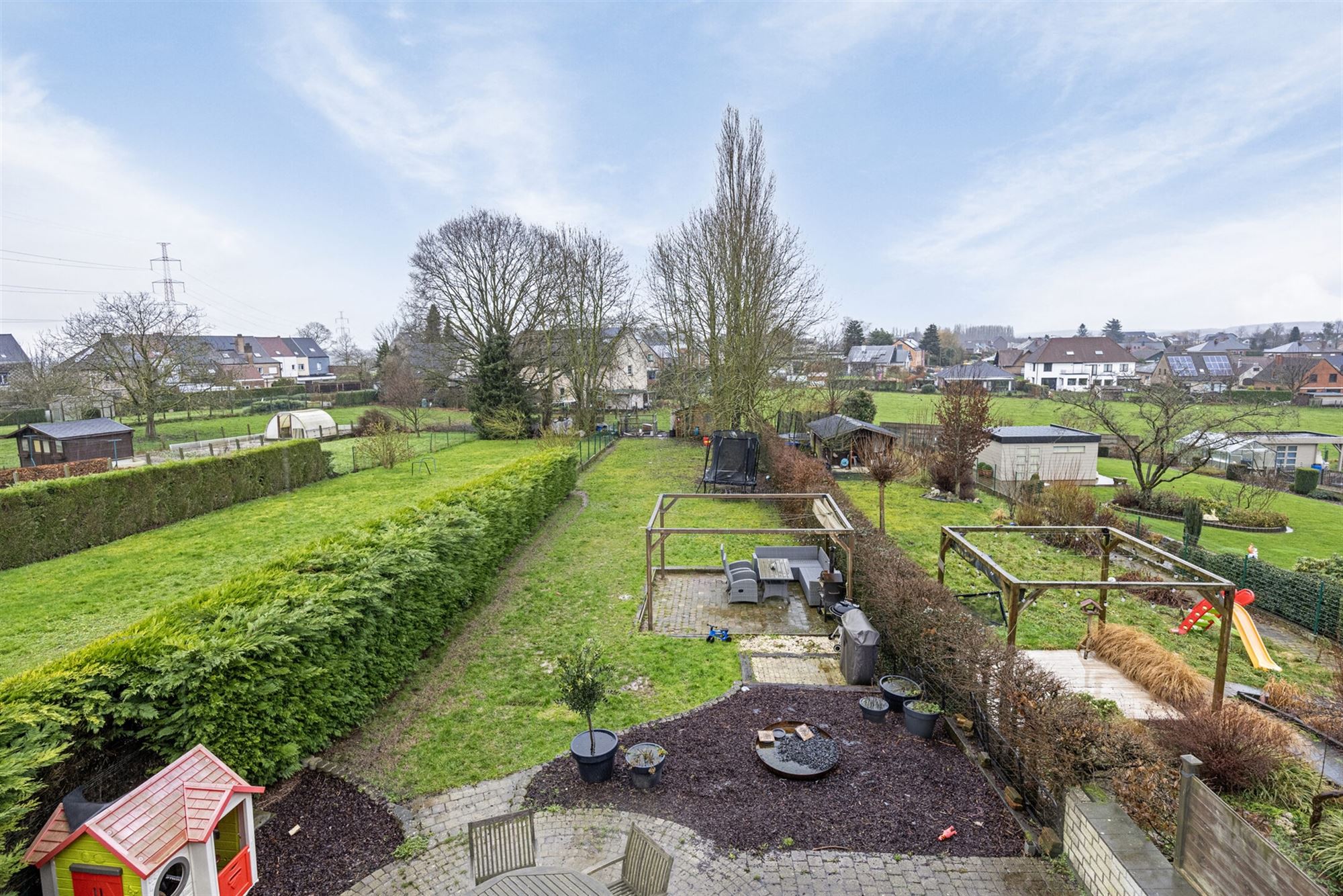 Instapklare woning met tuin en garage in rustige buurt foto 29