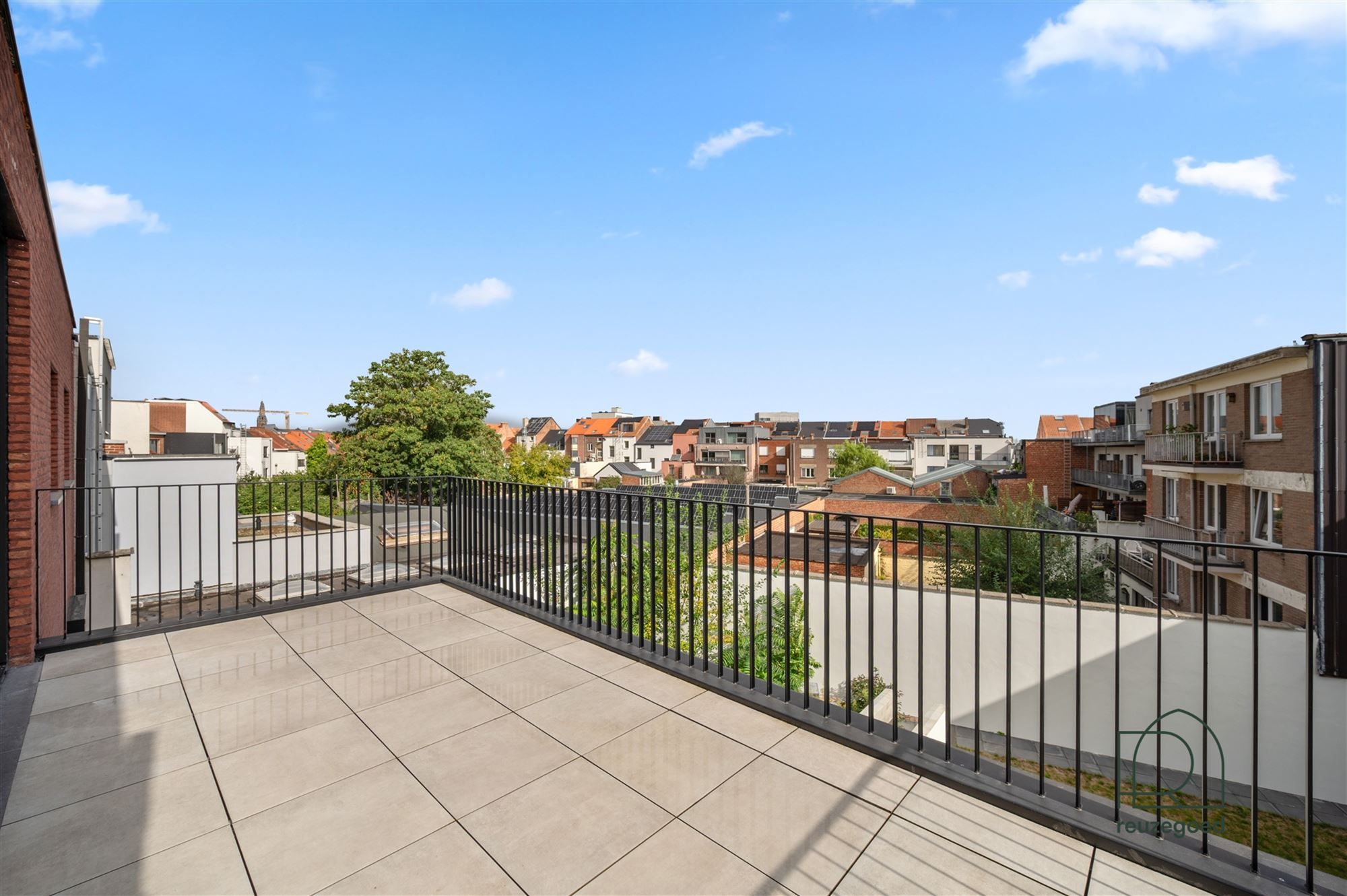 Stijlvol nieuwbouwappartement met twee slaapkamers in Leuven foto 11
