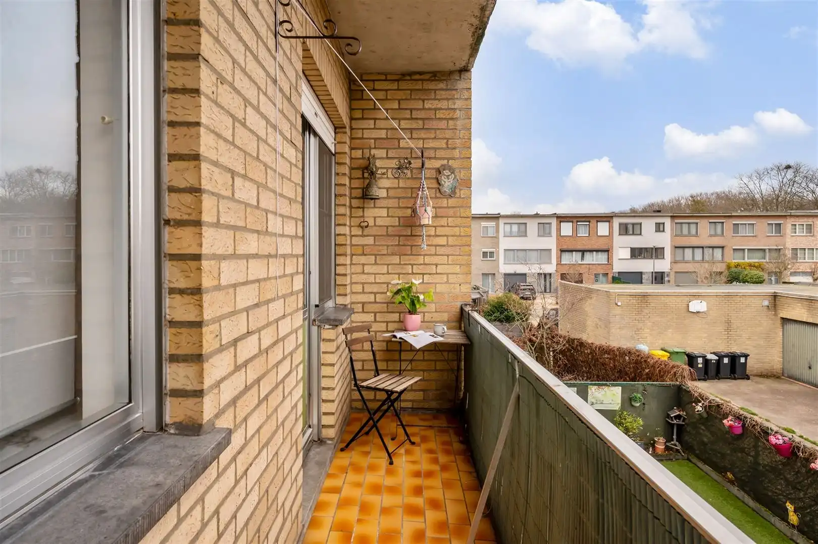 Aangenaam appartement met garage foto 16