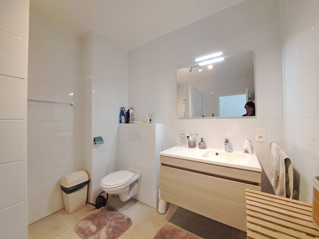 Mooi appartement op de 2de verdieping te Genk foto 14