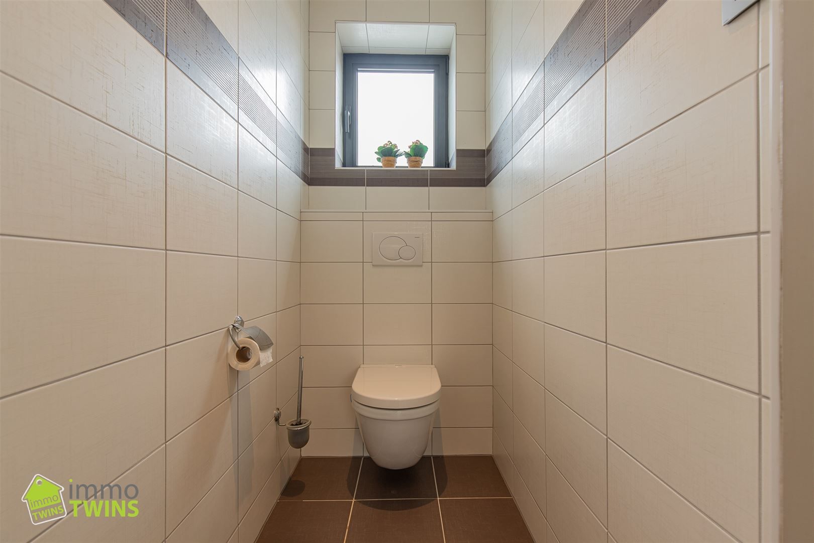 Veelzijdige woning met commerciële ruimte in hartje Zogge foto 19