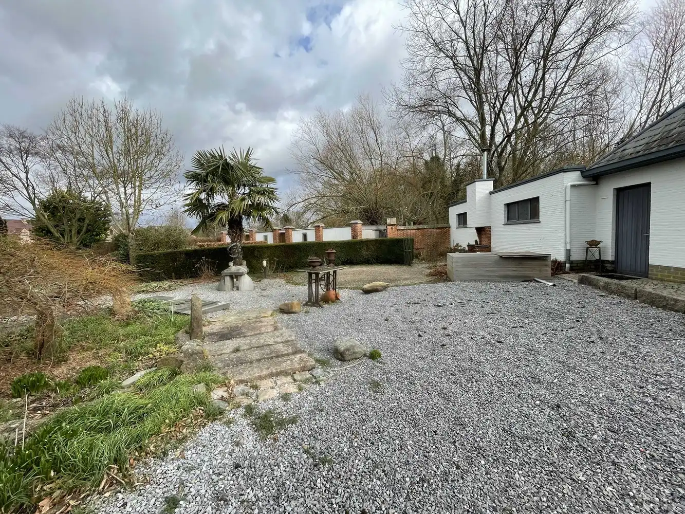 Charmante woning met grote tuin foto 32