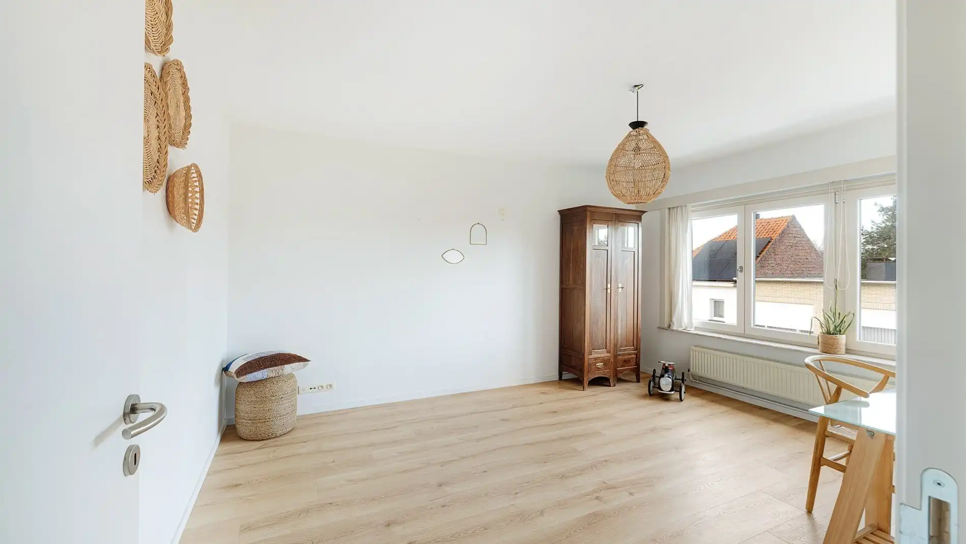 Schitterend huis met garage en tuin te Lissewege foto 18